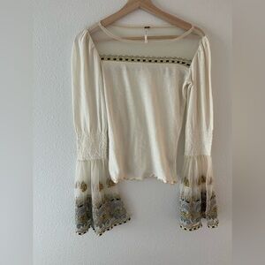 Free People Women’s Size XS Cream Peasant Top with Embroidered Bell Sleeves